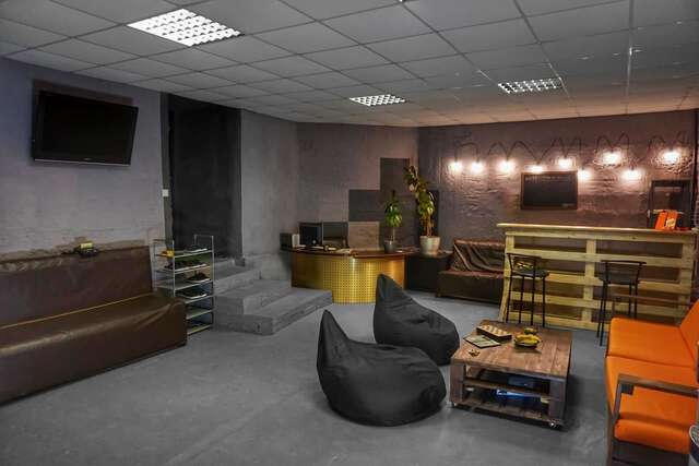 Хостелы Black Wood Киев-14